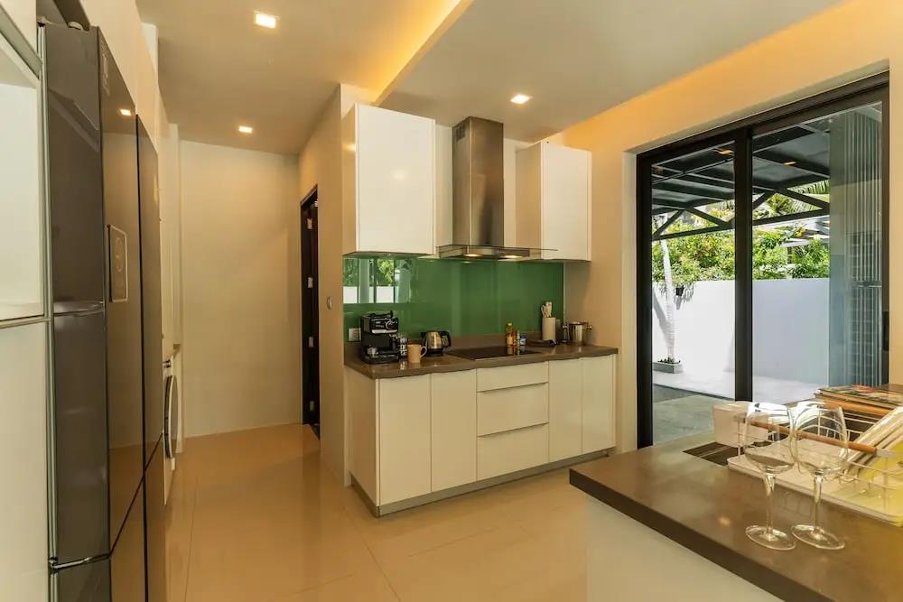 Attractive SeaView 4br Private PoolVilla 0*