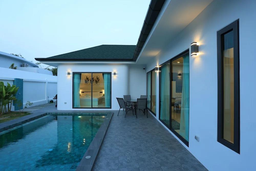 Costa Lota villa 3 bedroom in Rawai 0*