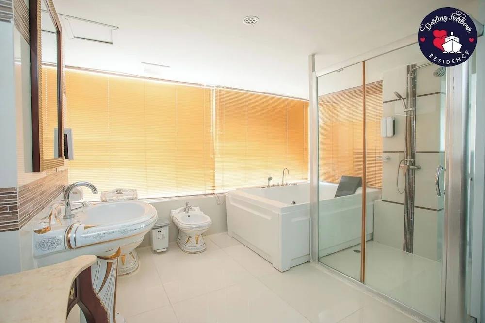 Darling Harbour Residence - Pattaya 2*