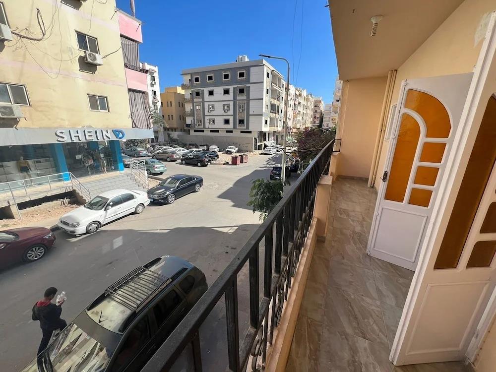 Comfy One-Bedroom Apartment 0*