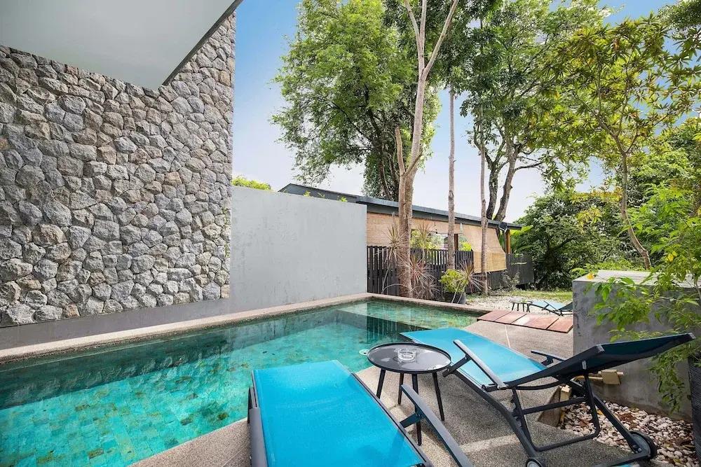 Avant-Garde 4BR Pool Villa Otero Kamala 0*