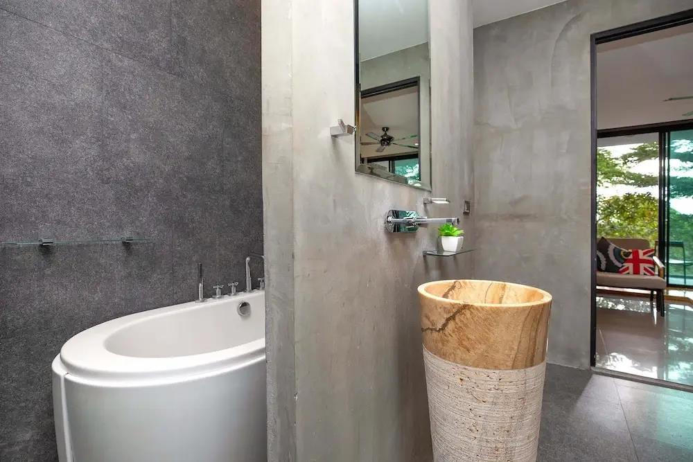 Avant-Garde 4BR Pool Villa Otero Kamala 0*