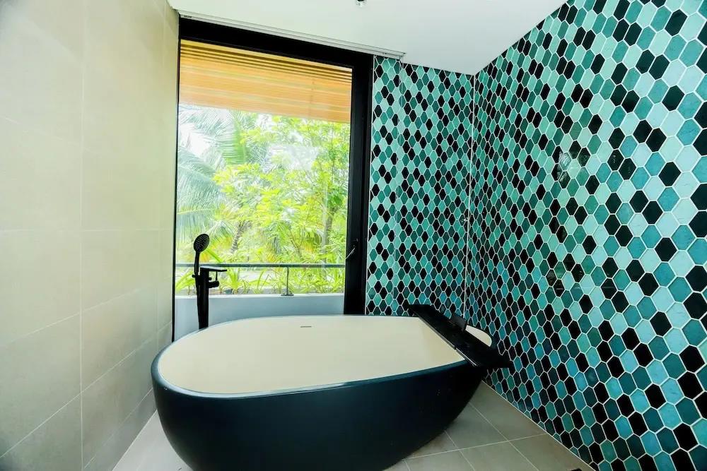 Sailing Pool Villas & Resort Phu Quoc 4*