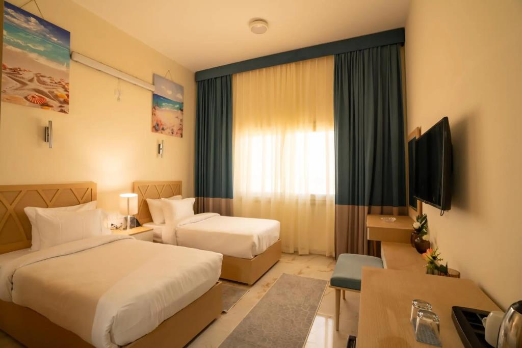 Resort Azal Lagoons Resort Abu Simbel 3*