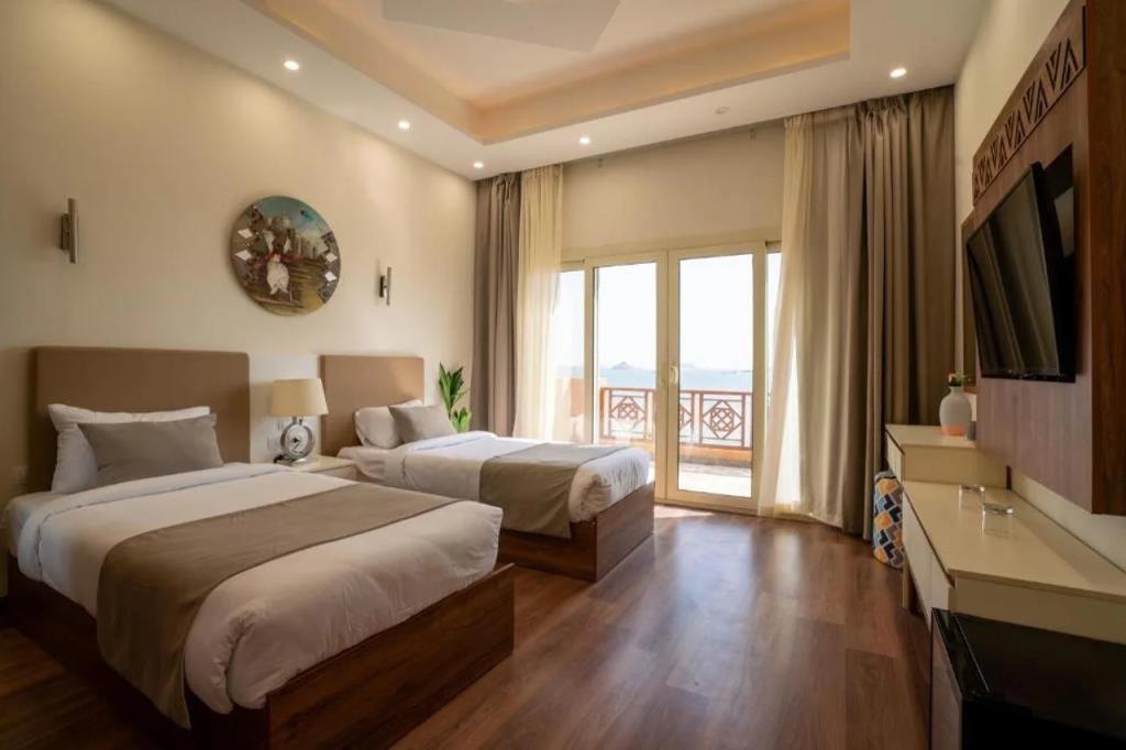 Resort Azal Lagoons Resort Abu Simbel 3*