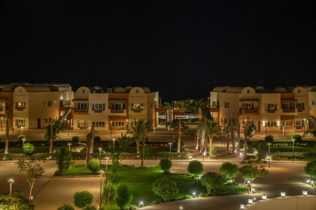 Resort Azal Lagoons Resort Abu Simbel 3*