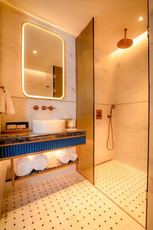 Sura Concept Hotel 0*