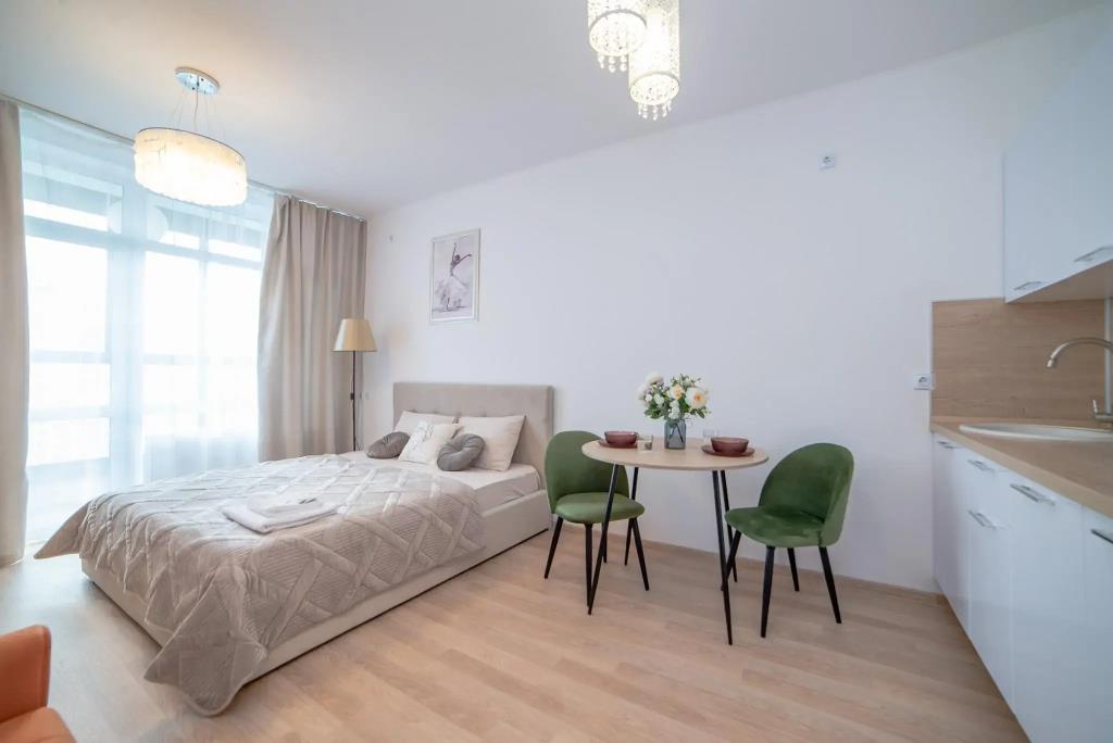 BeGuest Apartments (BiGest) on Repin 77 0*