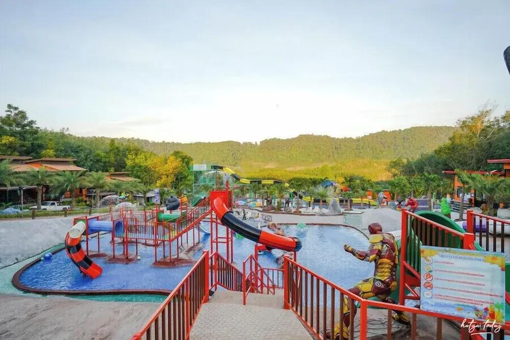 Chomview Lanta Water Park Resort 3*