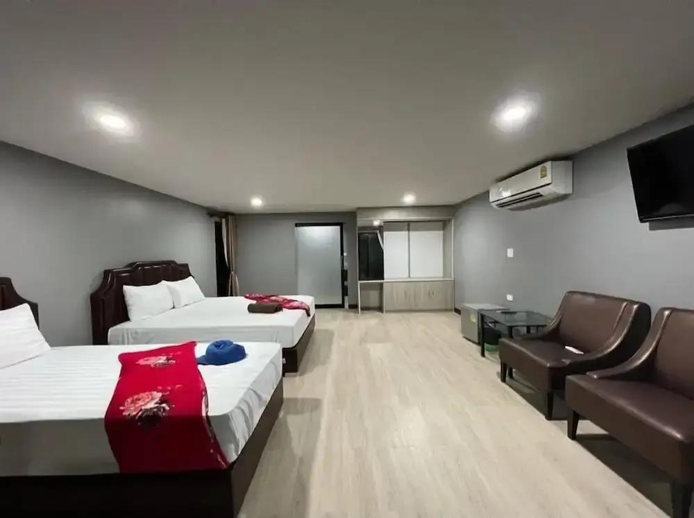 Chomview Lanta Water Park Resort 3*