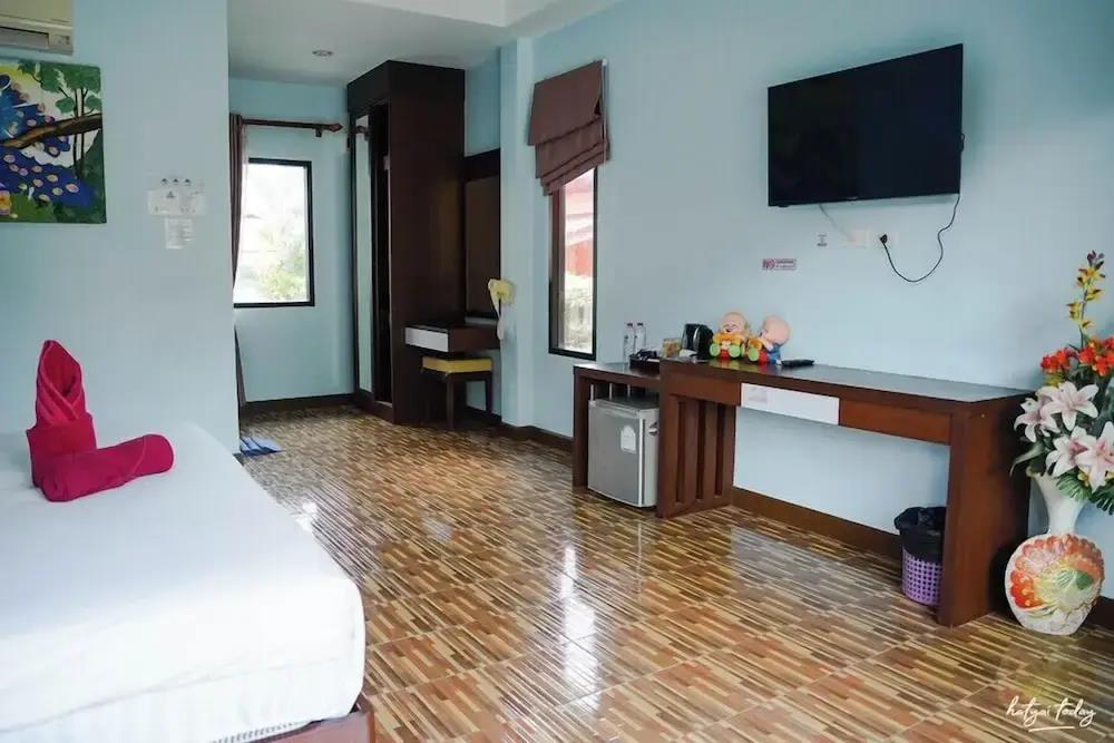 Chomview Lanta Water Park Resort 3*