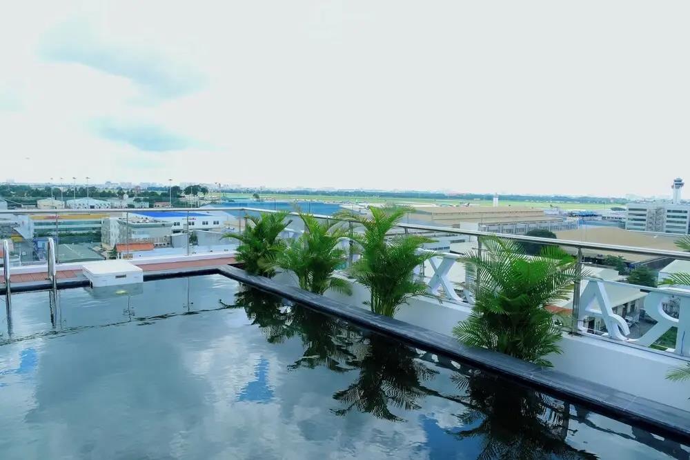 Hera Luxury Hotel 3*