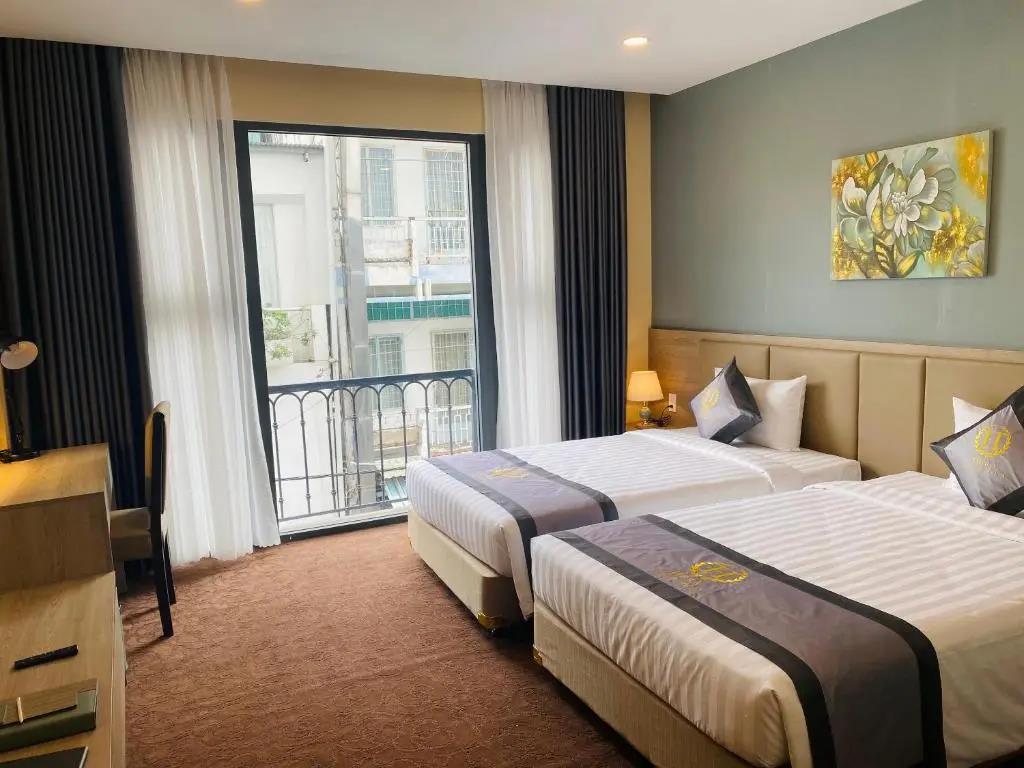 Hera Luxury Hotel 3*