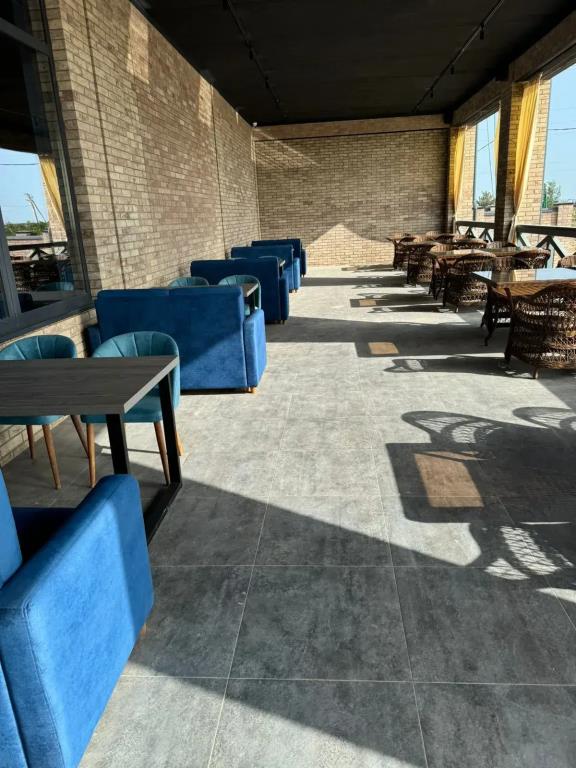 SHONDI Hotel 3*