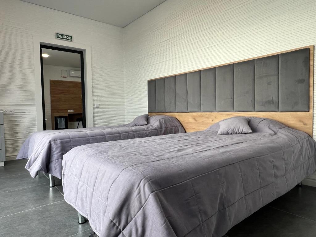 SHONDI Hotel 3*