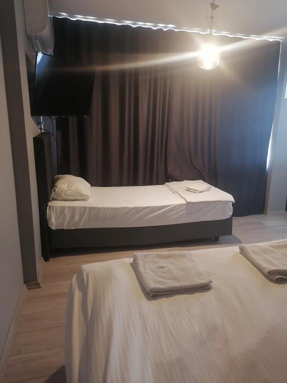 Opera Wall Suite Hotel 0*
