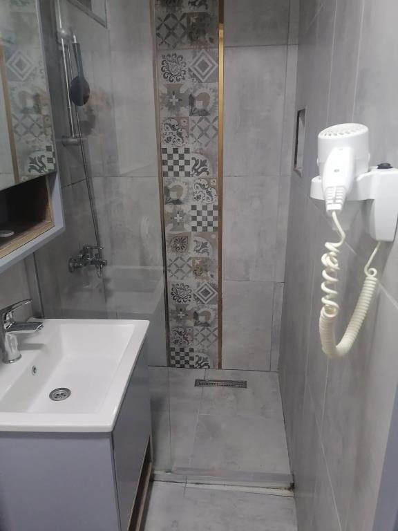 Opera Wall Suite Hotel 0*