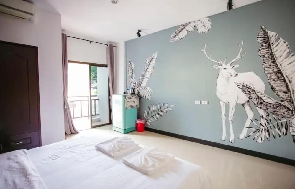 RQ Phuket Patong Beach by Collection O 2*