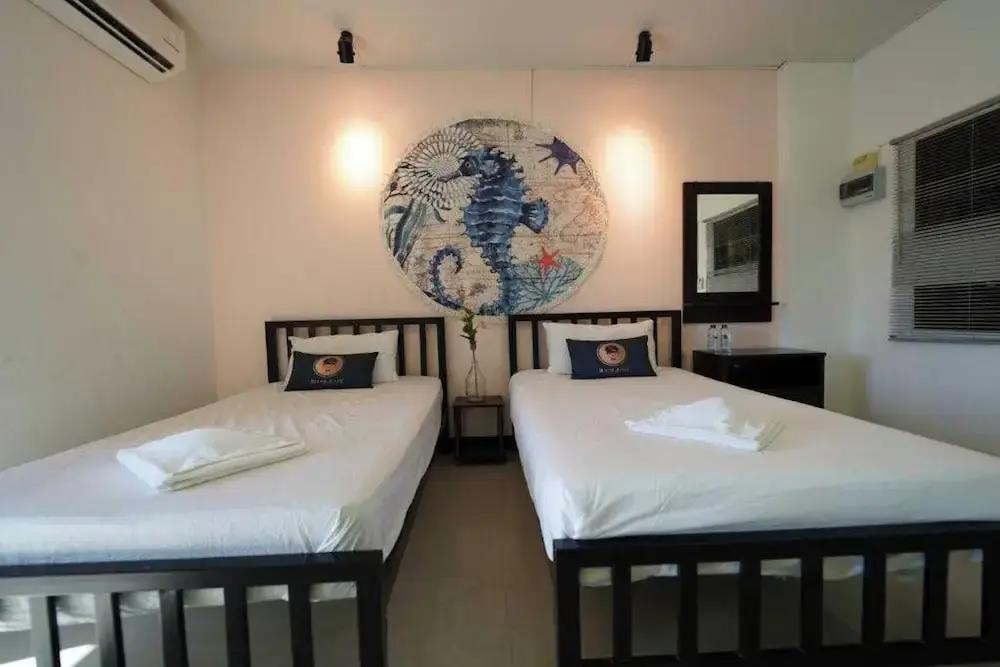 RQ Phuket Patong Beach by Collection O 2*