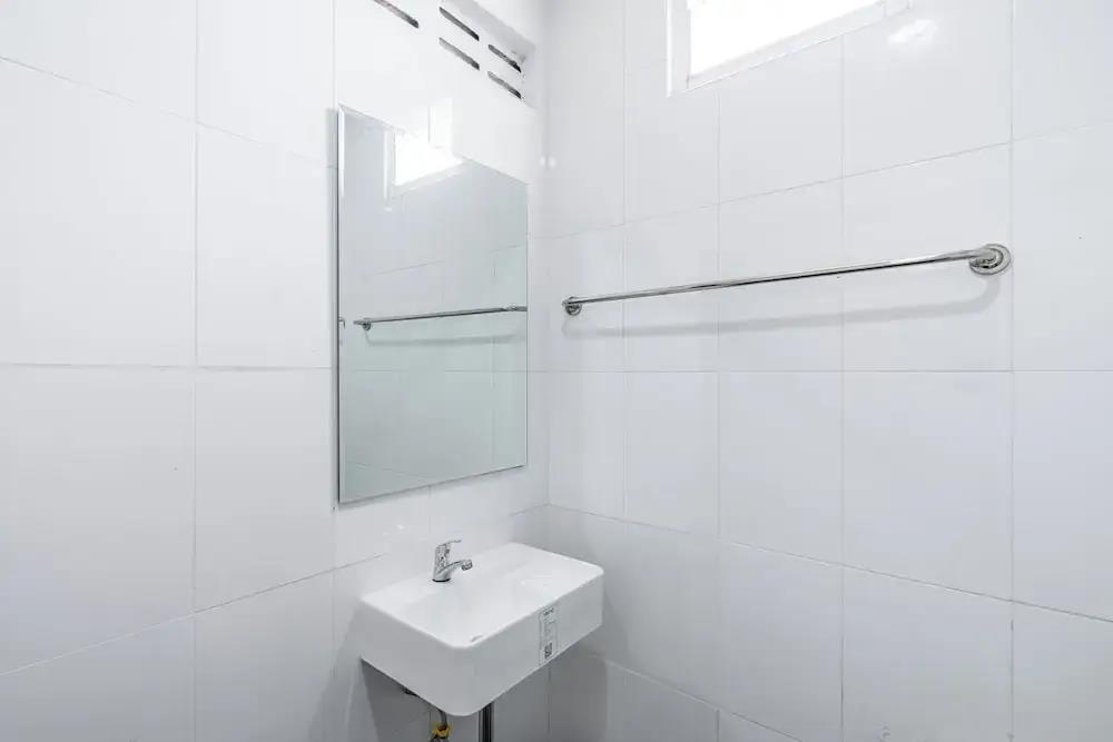 Terminal2 Hotel Phukettown 2*