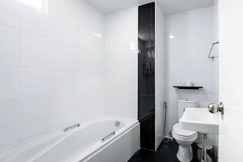 Terminal2 Hotel Phukettown 2*