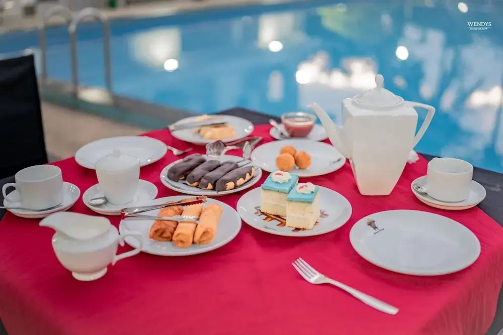 G.M.T. Sorabora Village Hotel 2*