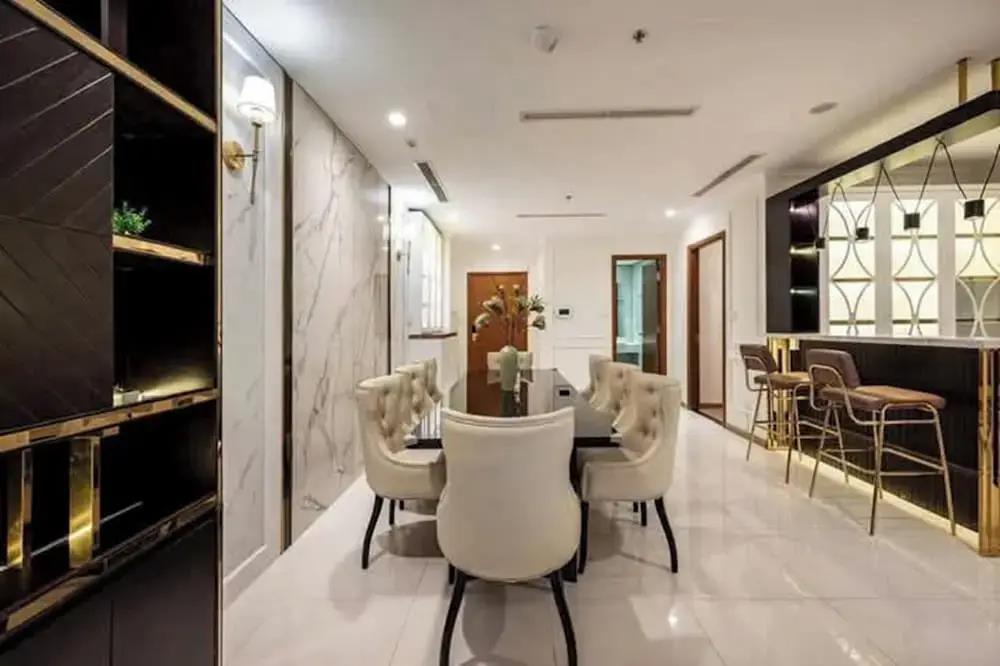 Emily Hallmark Luxury Ho Chi Minh City 0*