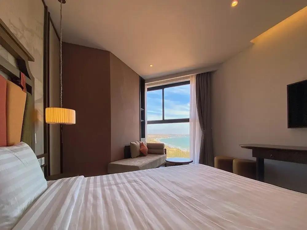 Apec Mandala Wyndham Suite Family 2*
