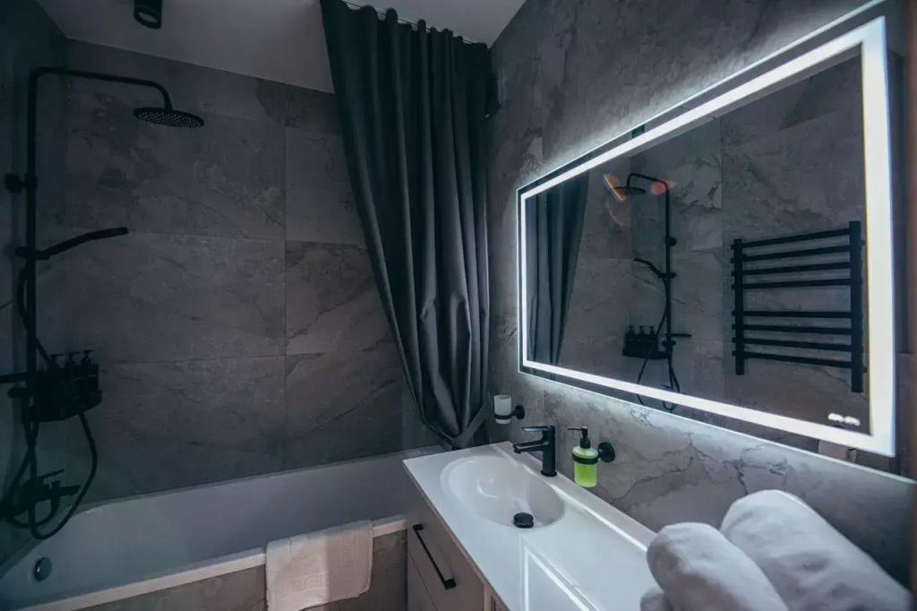 Na Klenovoy 2 Apartments 0*