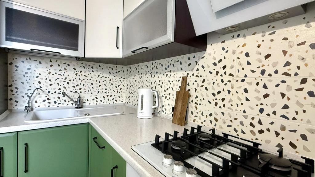 Apartmari На Земельной 4А 0*