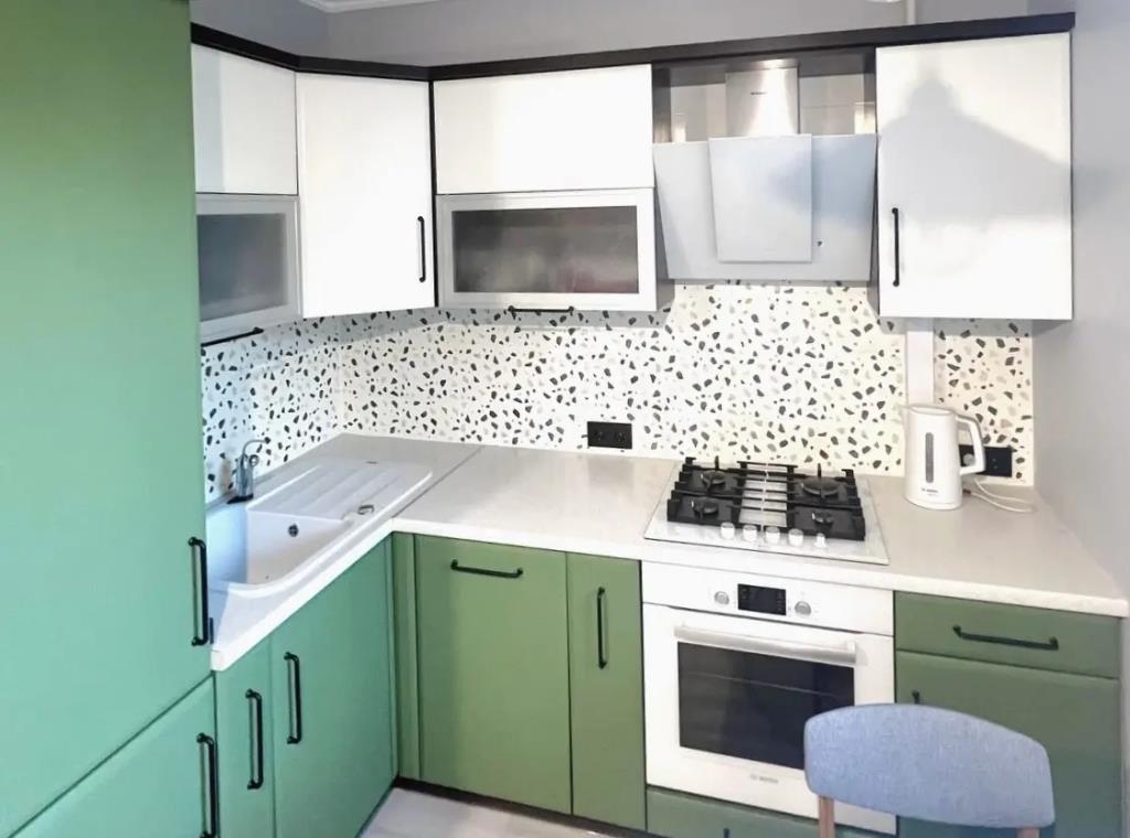Apartmari На Земельной 4А 0*