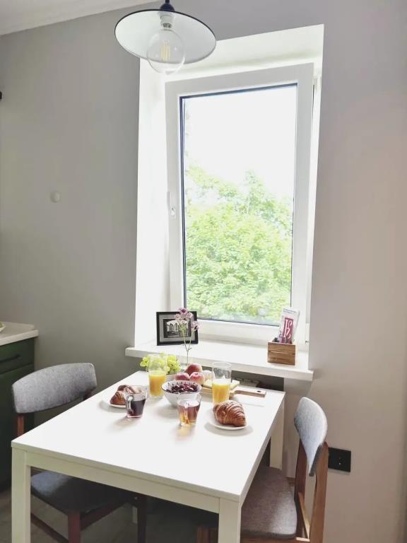 Apartmari На Земельной 4А 0*
