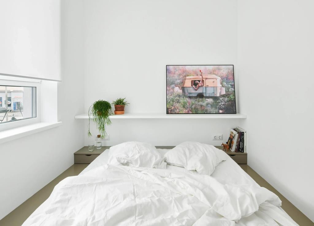 Loft Minimal Apartments 0*