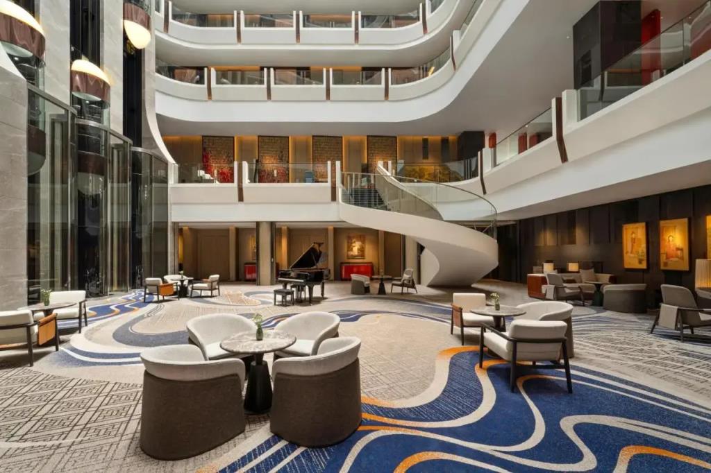 Dusit Le Palais Tu Hoa Hanoi 4*