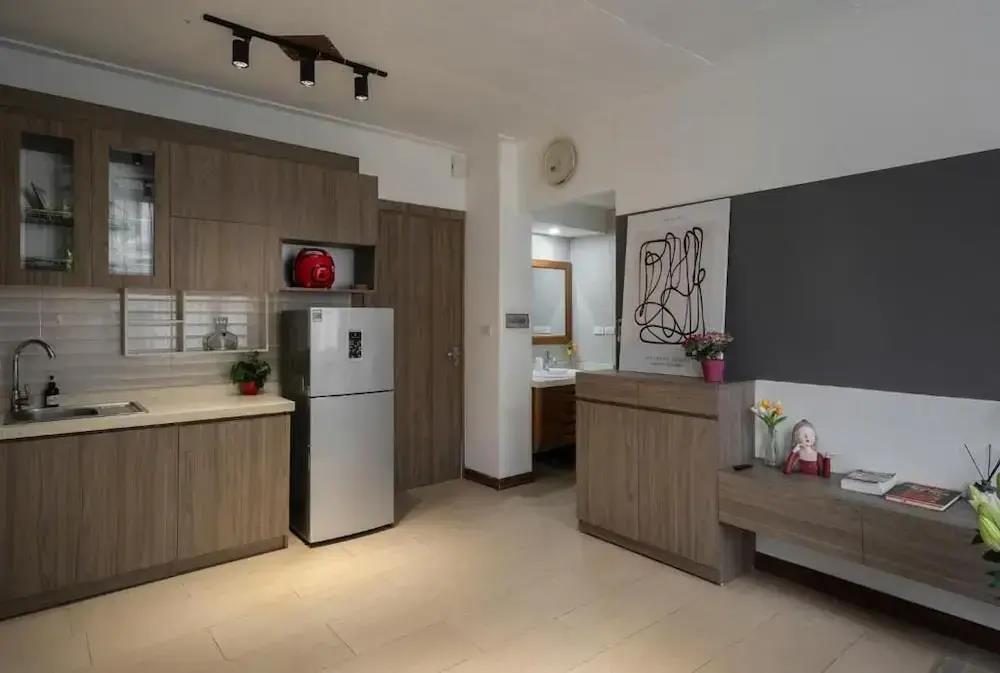 Luxe Paradise Residence 80 Tu Hoa 2*