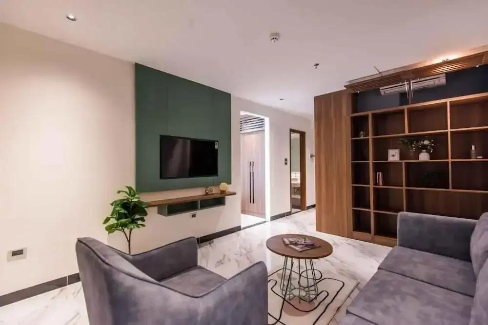 Luxe Paradise Suites Hotel Hoang Cau 3*