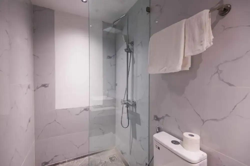 Luxe Paradise Suites Hotel Hoang Cau 3*