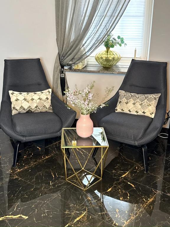 DeParis Boutique hotel 4*