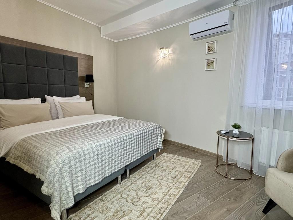 DeParis Boutique hotel 4*