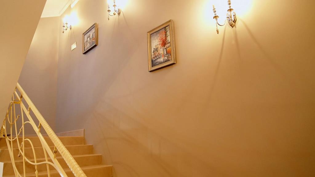 DeParis Boutique hotel 4*