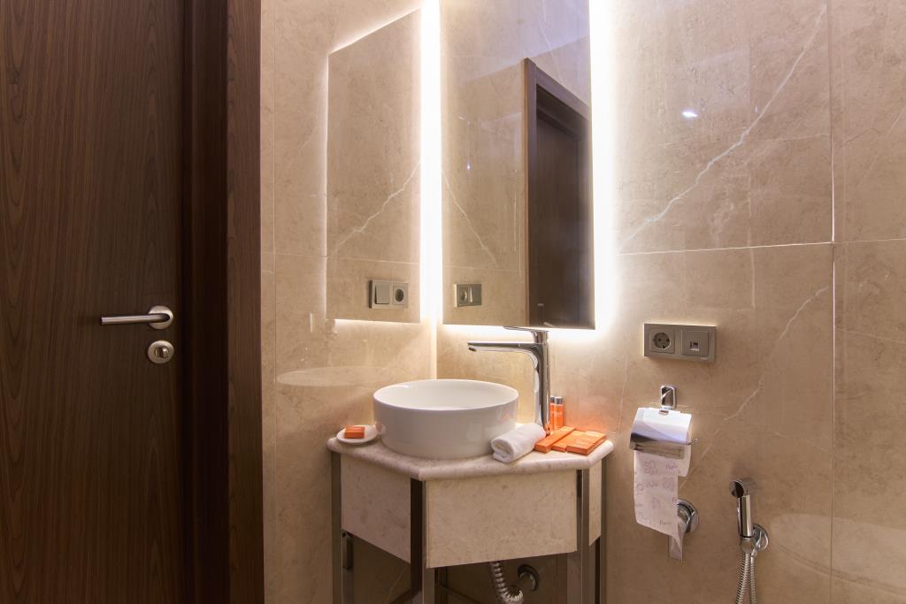 Munib Hotel 4*