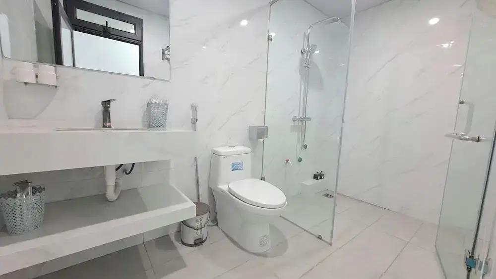 HT Airport Inn 3*