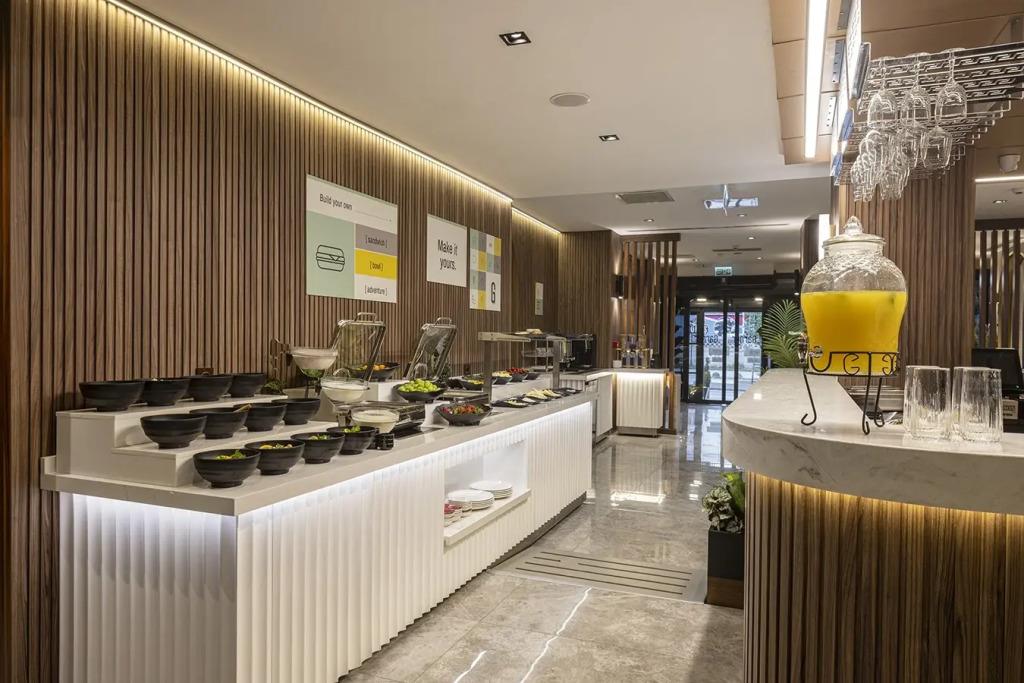 Garner Hotel Istanbul - Airport Arnavutkoy by IHG 0*