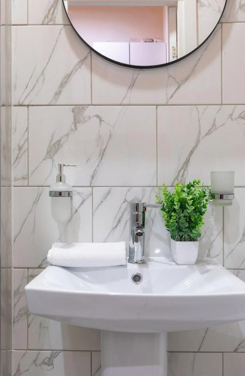 Moy Piter Sredneokhtinskaya Deluxe Apartments 0*