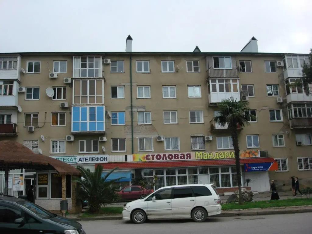 Apartments on Abazgaa street 49/1 0*