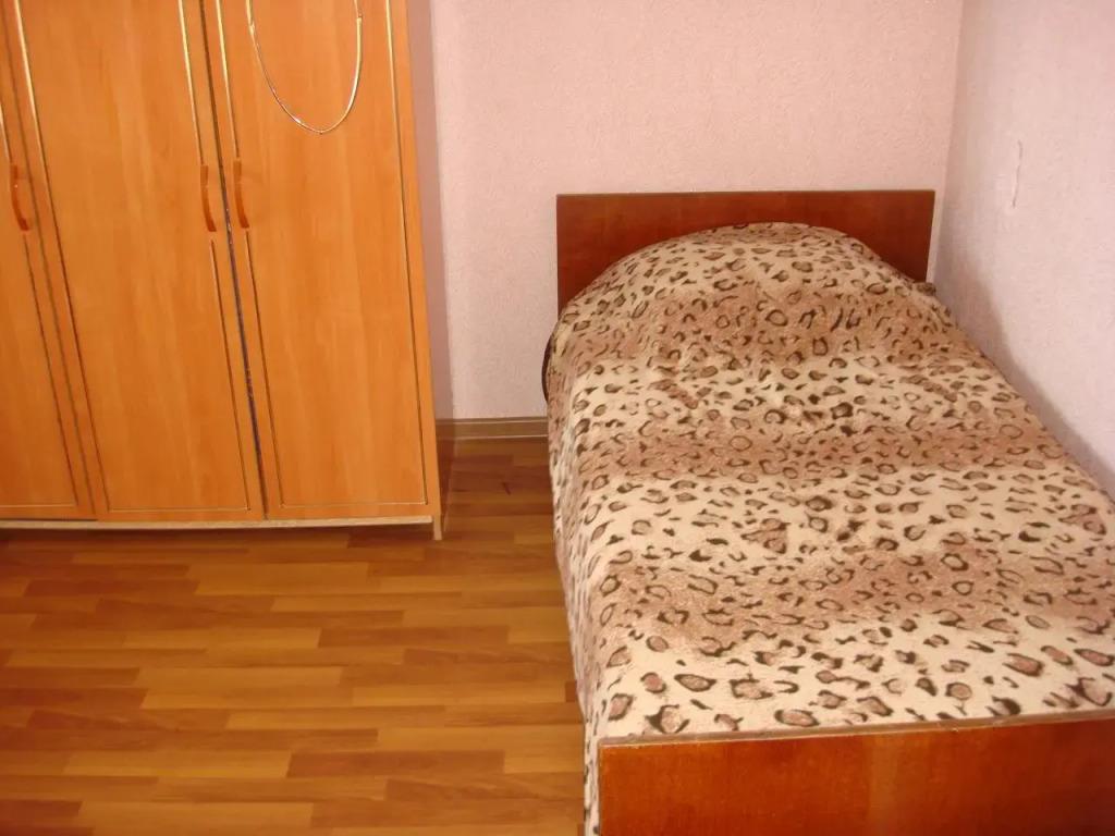 Apartments on Abazgaa street 49/1 0*