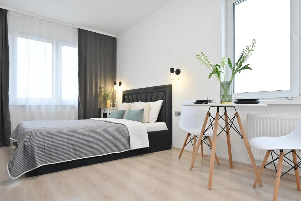 Aparthause na 40-Letiya Komsomola 35/2 Flat 0*