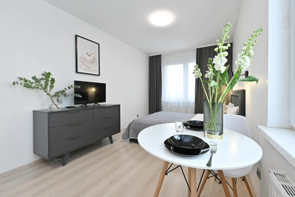 Aparthause na 40-Letiya Komsomola 35/2 Flat 0*