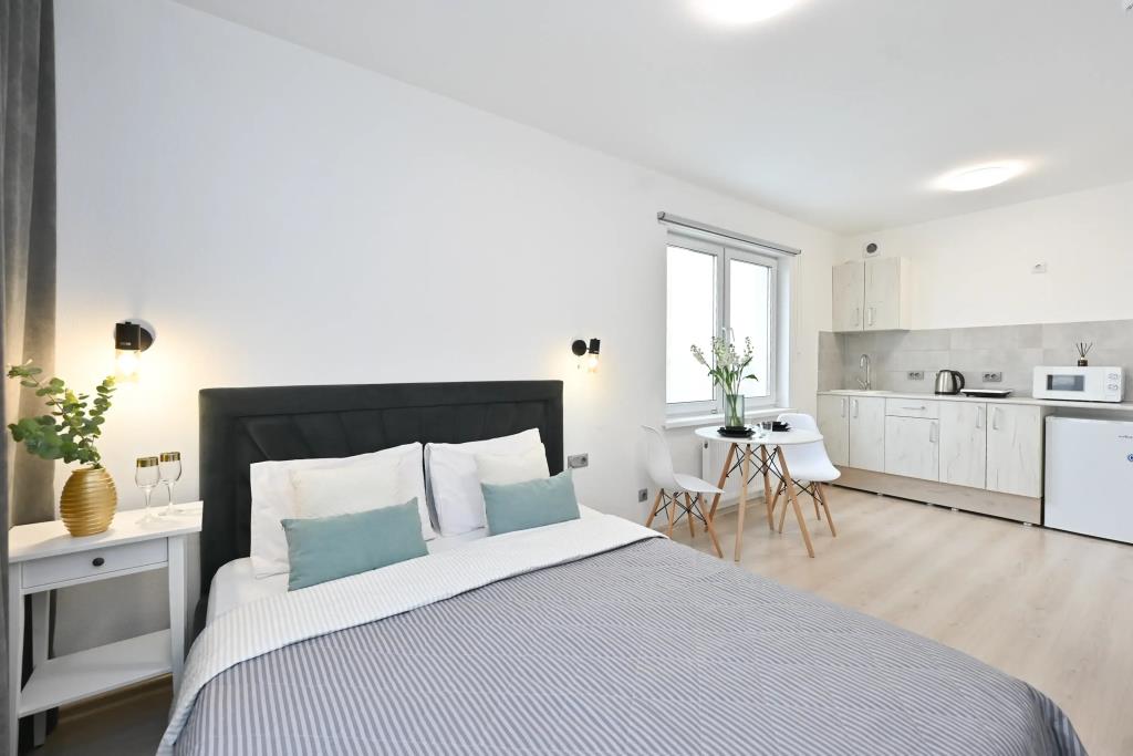 Aparthause na 40-Letiya Komsomola 35/2 Flat 0*