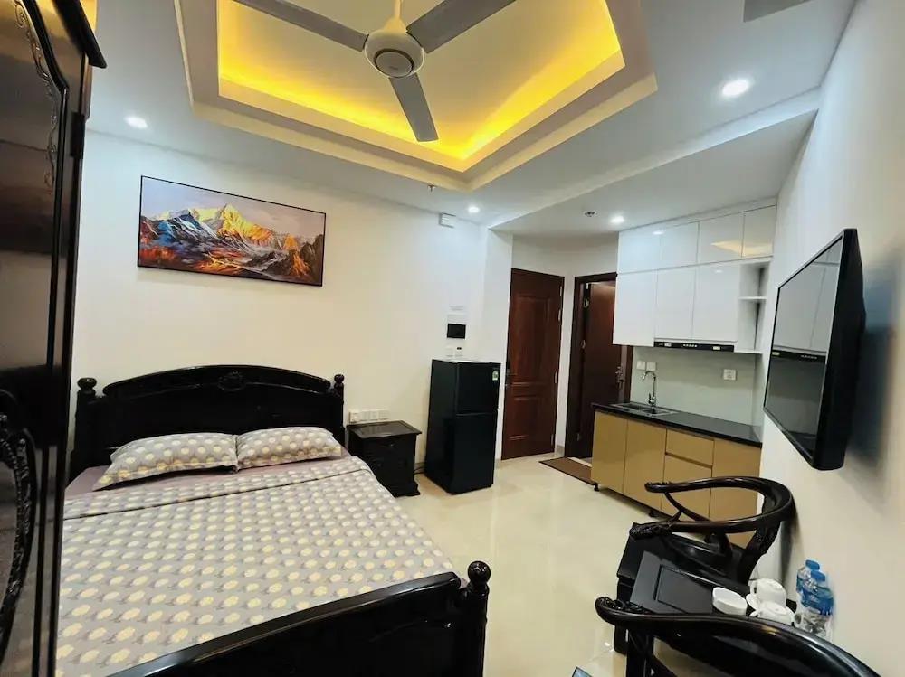 Huong Linh Apartment 0*